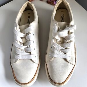 TOMS Cream Canvas Sneakers